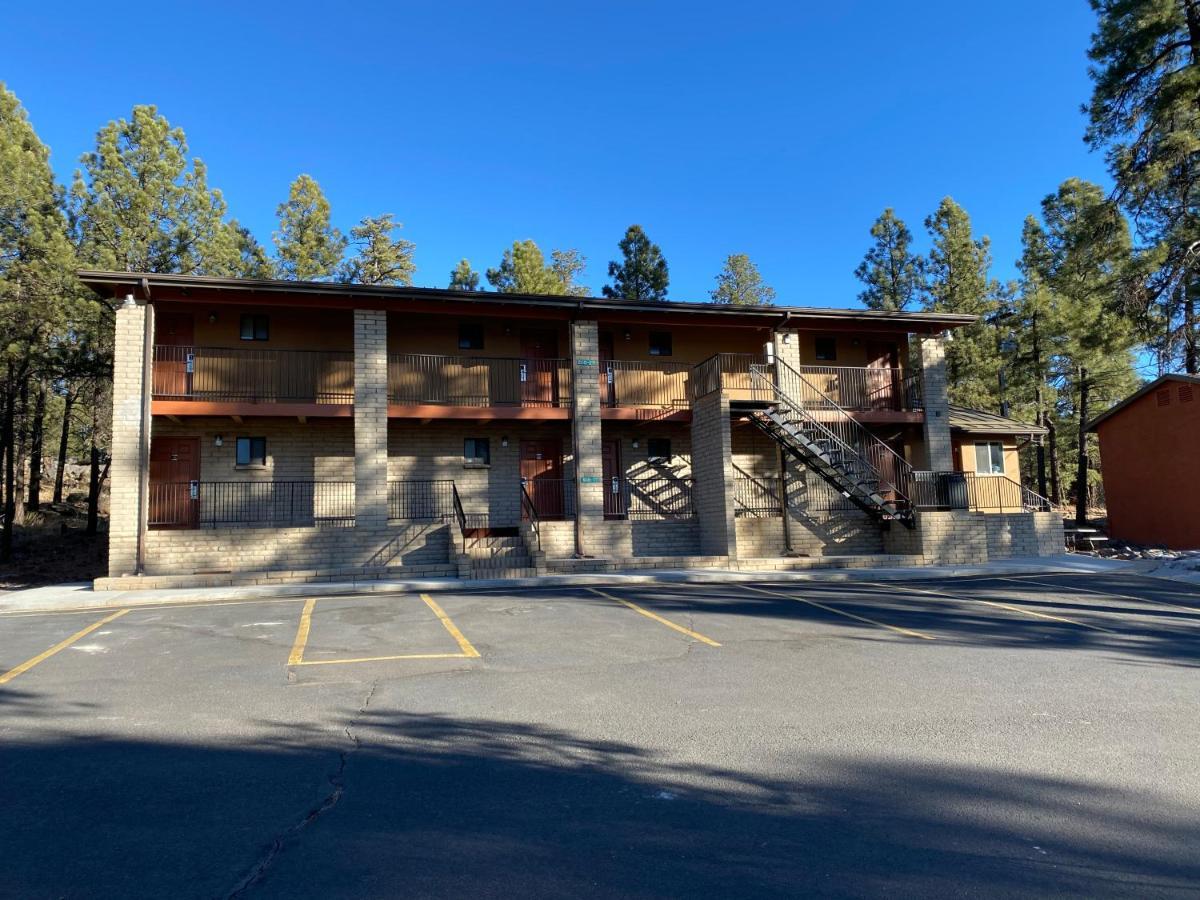 Motel In The Pines Munds Park Luaran gambar