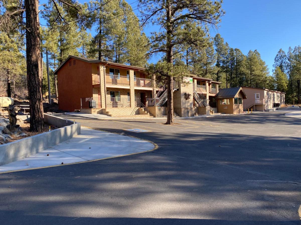 Motel In The Pines Munds Park Luaran gambar