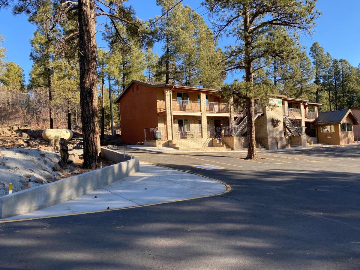 Motel In The Pines Munds Park Luaran gambar